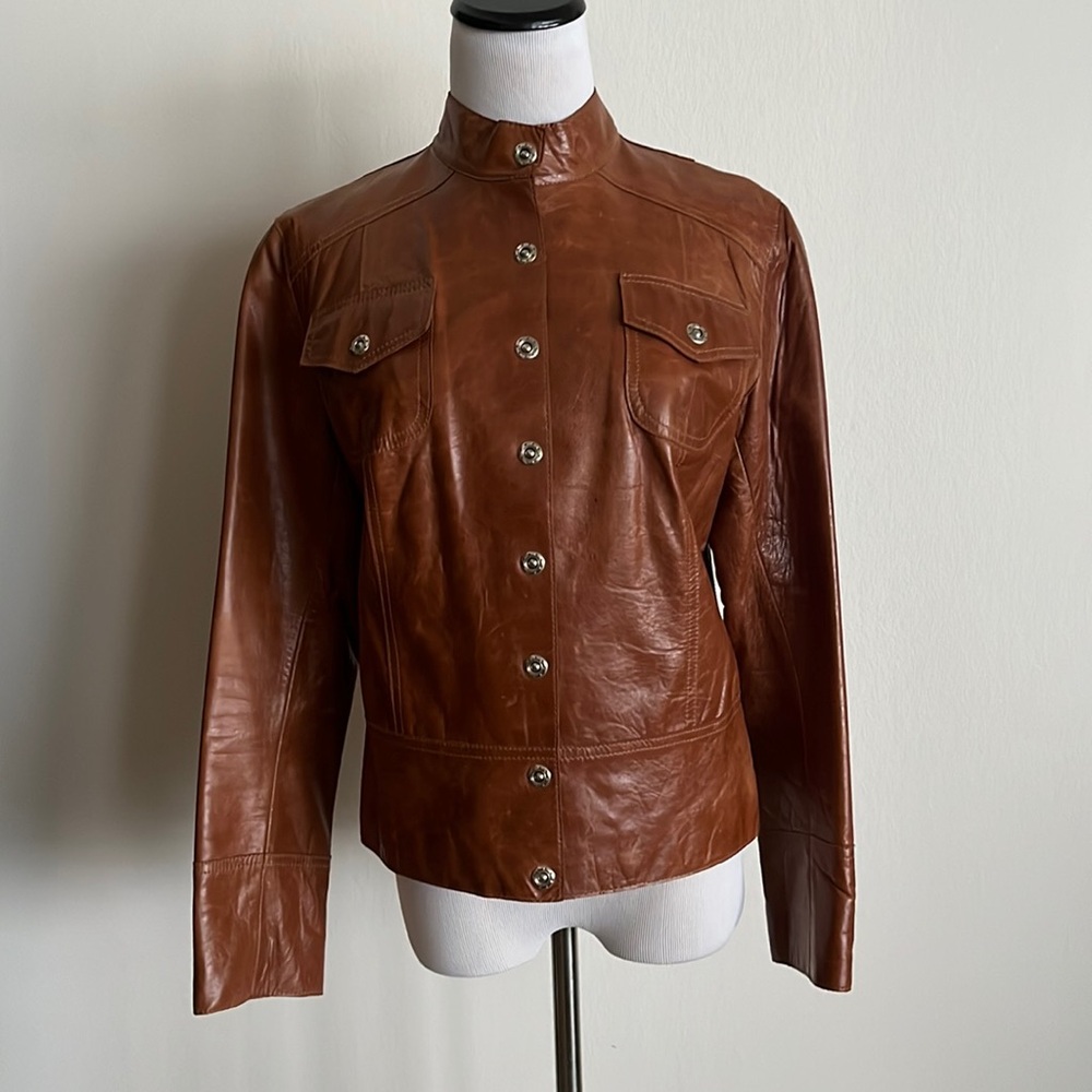 Woman’s own leather jacket, brown size medium made in Argentina beautiful
